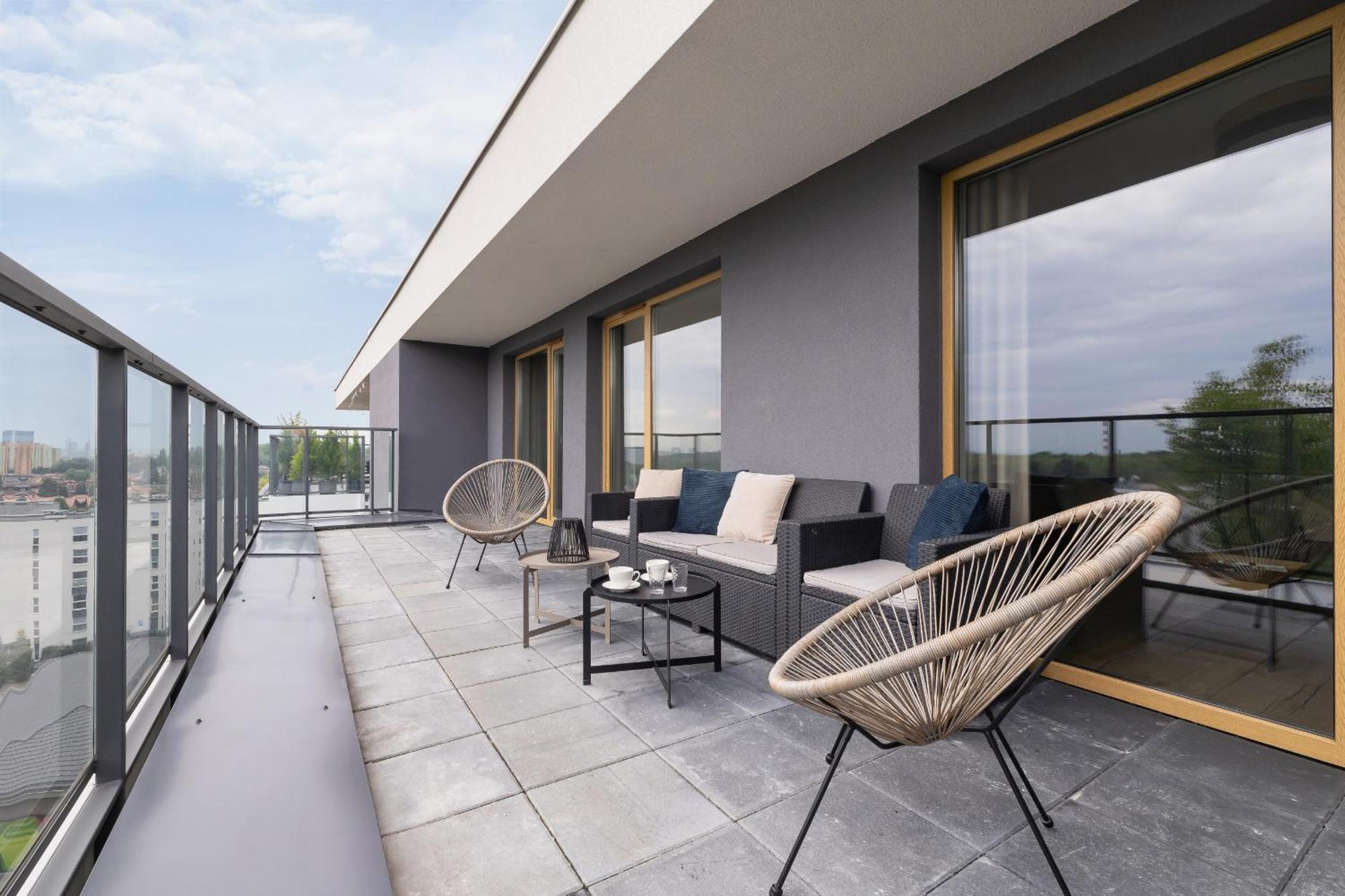 Stylowy Apartament Z Dwiema Sypialniami Balkonem I Parkingiem By Noclegi Renters Katowice Exterior foto